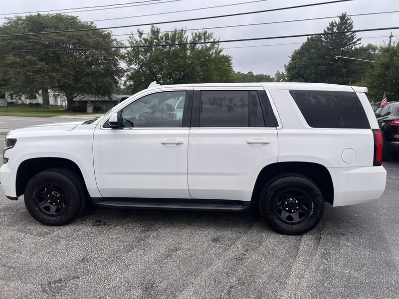 2017 Chevrolet Tahoe LT - Photo 6 - Madison, OH 44057