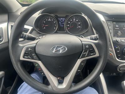 2013 Hyundai Veloster - Photo 11 - Madison, OH 44057