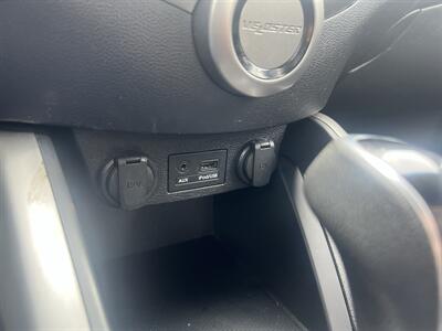 2013 Hyundai Veloster - Photo 15 - Madison, OH 44057