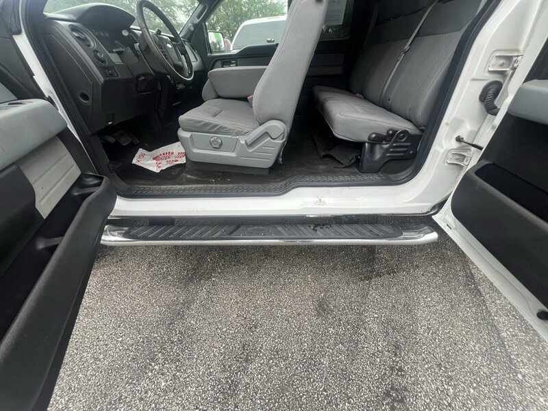 2012 Ford F-150 STX - Photo 9 - Madison, OH 44057