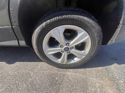 2016 Ford Escape SE - Photo 37 - Madison, OH 44057