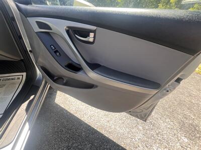 2016 Hyundai Elantra SE - Photo 35 - Madison, OH 44057