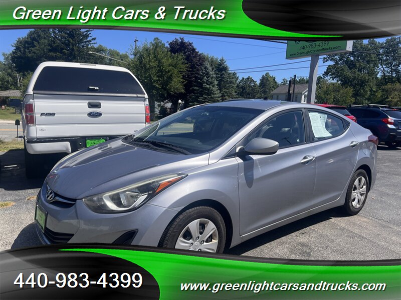 2016 Hyundai Elantra SE   - Photo 1 - Madison, OH 44057