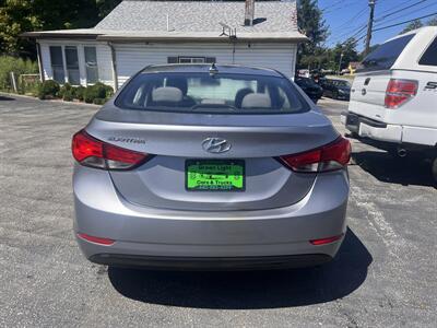 2016 Hyundai Elantra SE - Photo 4 - Madison, OH 44057