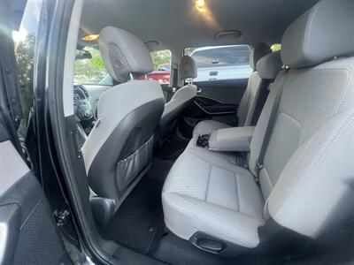 2017 Hyundai Santa Fe SE   - Photo 24 - Madison, OH 44057