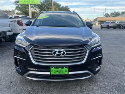2017 Hyundai Santa Fe SE   - Photo 2 - Madison, OH 44057