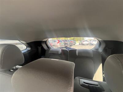 2017 Hyundai Santa Fe SE - Photo 17 - Madison, OH 44057