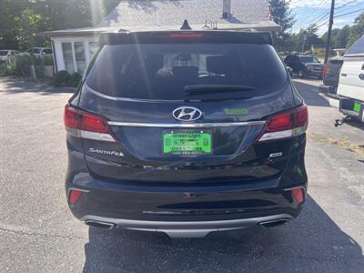 2017 Hyundai Santa Fe SE - Photo 6 - Madison, OH 44057