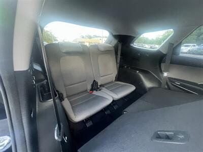 2017 Hyundai Santa Fe SE   - Photo 34 - Madison, OH 44057