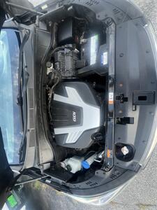 2017 Hyundai Santa Fe SE   - Photo 37 - Madison, OH 44057