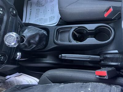 2017 Jeep Wrangler Sport - Photo 25 - Madison, OH 44057