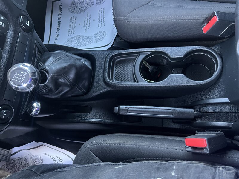 2017 Jeep Wrangler Sport - Photo 25 - Madison, OH 44057