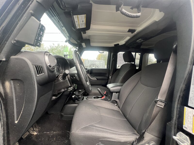 2017 Jeep Wrangler Sport - Photo 11 - Madison, OH 44057