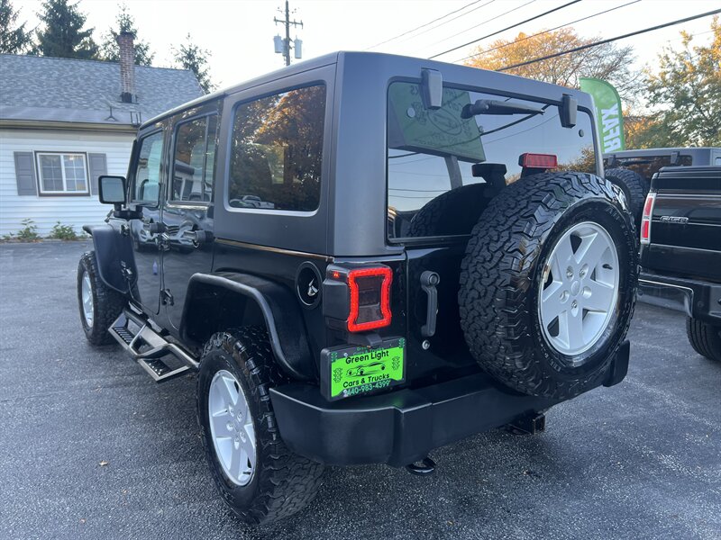 2017 Jeep Wrangler Sport - Photo 9 - Madison, OH 44057