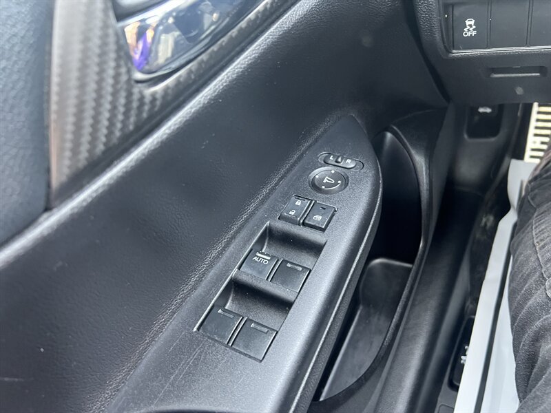 2017 Honda Accord Sport - Photo 15 - Madison, OH 44057