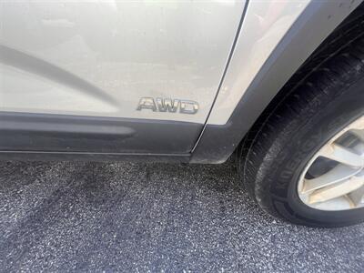 2015 Kia Sorento LX - Photo 14 - Madison, OH 44057