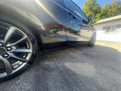 2015 Honda Civic LX - Photo 27 - Madison, OH 44057