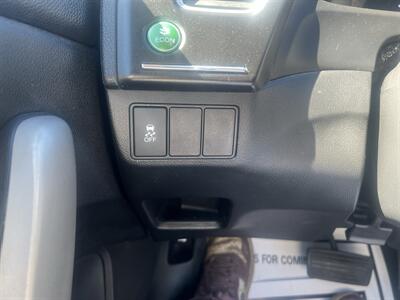 2015 Honda Civic LX - Photo 17 - Madison, OH 44057