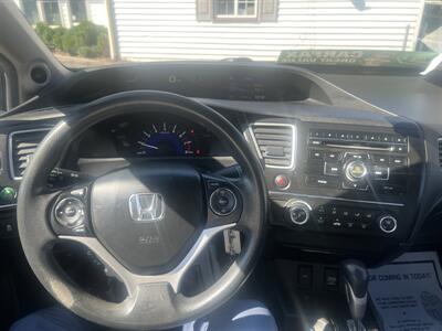 2015 Honda Civic LX - Photo 11 - Madison, OH 44057