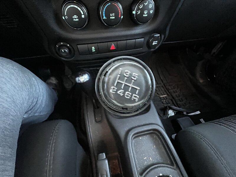 2011 Jeep Wrangler Sport - Photo 17 - Madison, OH 44057
