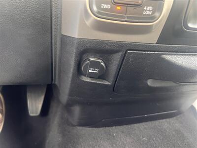 2015 RAM 1500 Big Horn   - Photo 21 - Madison, OH 44057