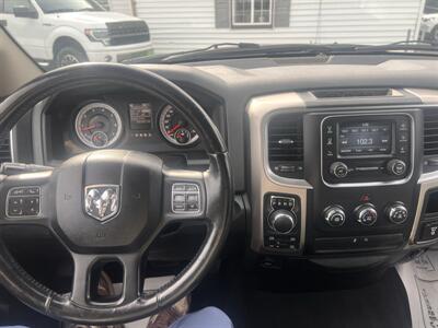 2015 RAM 1500 Big Horn   - Photo 13 - Madison, OH 44057