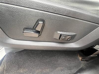 2015 RAM 1500 Big Horn   - Photo 14 - Madison, OH 44057