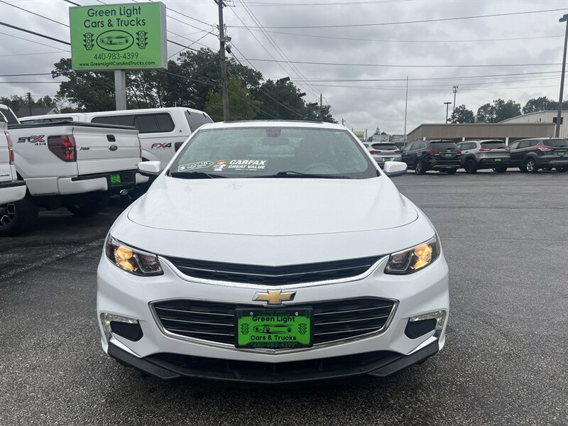 2016 Chevrolet Malibu LT - Photo 2 - Madison, OH 44057