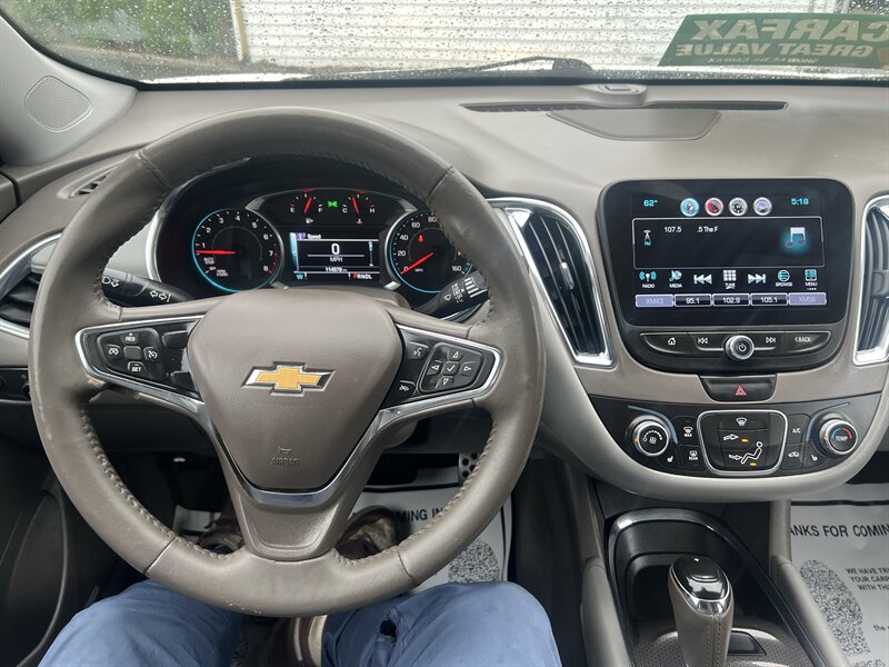 2016 Chevrolet Malibu LT - Photo 14 - Madison, OH 44057