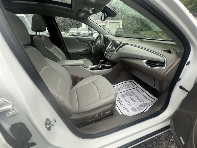 2016 Chevrolet Malibu LT - Photo 35 - Madison, OH 44057