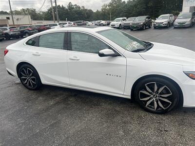 2016 Chevrolet Malibu LT - Photo 4 - Madison, OH 44057