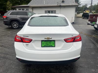 2016 Chevrolet Malibu LT - Photo 8 - Madison, OH 44057