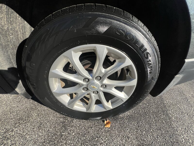 2018 Chevrolet Equinox LT - Photo 41 - Madison, OH 44057