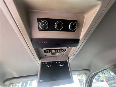 2016 Chrysler Town & Country Touring-L   - Photo 23 - Madison, OH 44057
