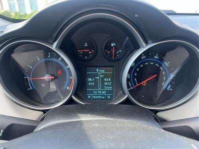 2014 Chevrolet Cruze ECO Auto - Photo 13 - Madison, OH 44057