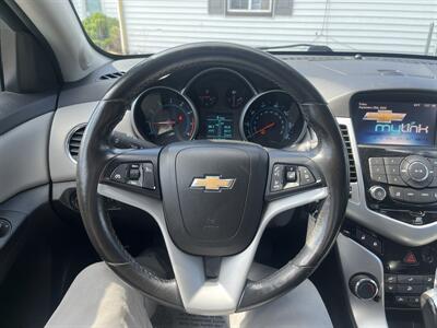 2014 Chevrolet Cruze ECO Auto - Photo 14 - Madison, OH 44057