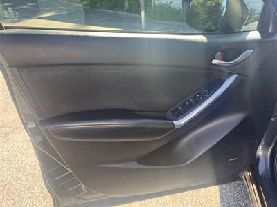 2015 Mazda CX-5 Touring   - Photo 10 - Madison, OH 44057