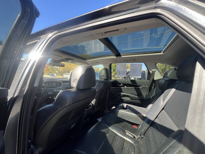 2019 Kia Sorento EX Sport - Photo 16 - Madison, OH 44057