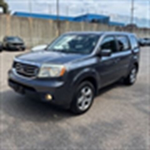 2015 Honda Pilot EX   - Photo 1 - Madison, OH 44057