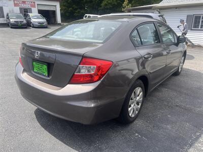 2012 Honda Civic LX - Photo 5 - Madison, OH 44057