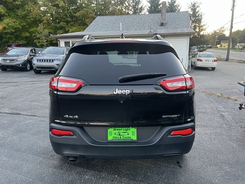 2016 Jeep Cherokee Sport - Photo 5 - Madison, OH 44057