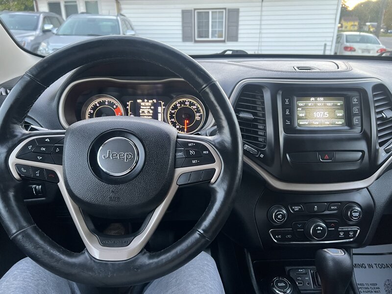 2016 Jeep Cherokee Sport - Photo 10 - Madison, OH 44057