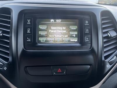 2016 Jeep Cherokee Sport - Photo 16 - Madison, OH 44057