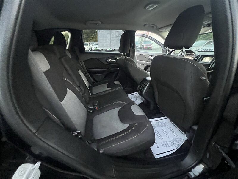 2016 Jeep Cherokee Sport - Photo 30 - Madison, OH 44057