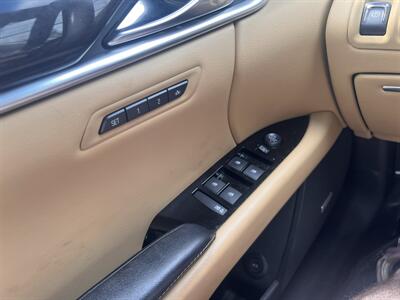 2013 Cadillac XTS Premium Collection - Photo 14 - Madison, OH 44057