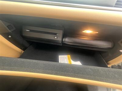 2013 Cadillac XTS Premium Collection - Photo 39 - Madison, OH 44057