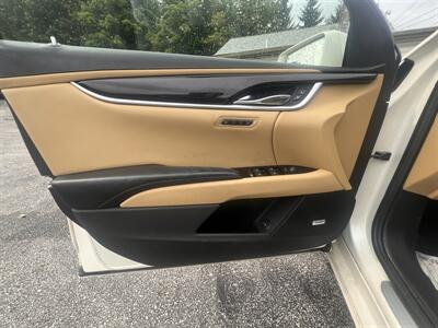 2013 Cadillac XTS Premium Collection - Photo 9 - Madison, OH 44057