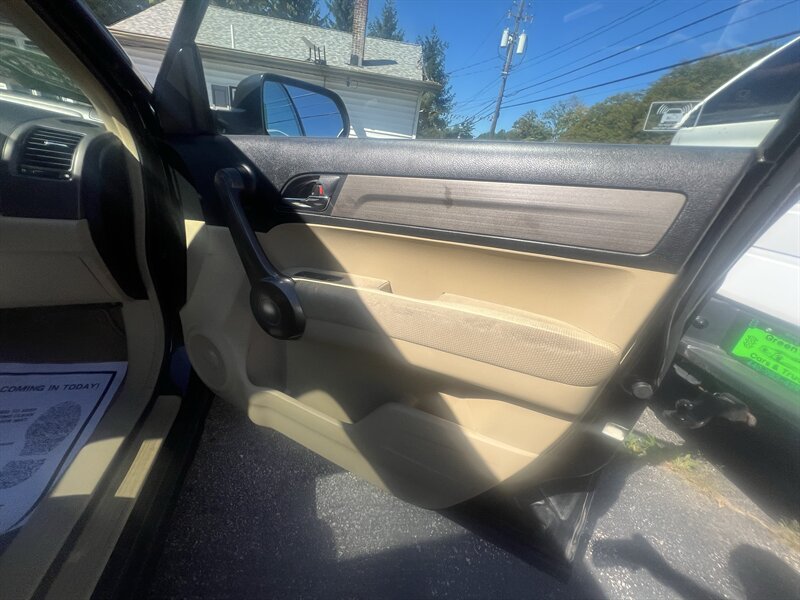 2009 Honda CR-V EX - Photo 32 - Madison, OH 44057