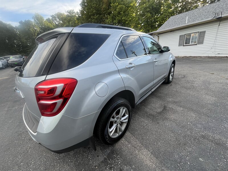 2017 Chevrolet Equinox LT - Photo 29 - Madison, OH 44057