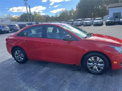 2016 Chevrolet Cruze LT - Photo 4 - Madison, OH 44057